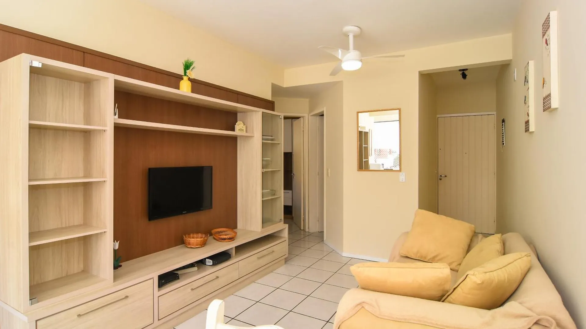 Apartment 100M Da Praia Na Cachoeira Do Bom Jesus P396 Florianopolis