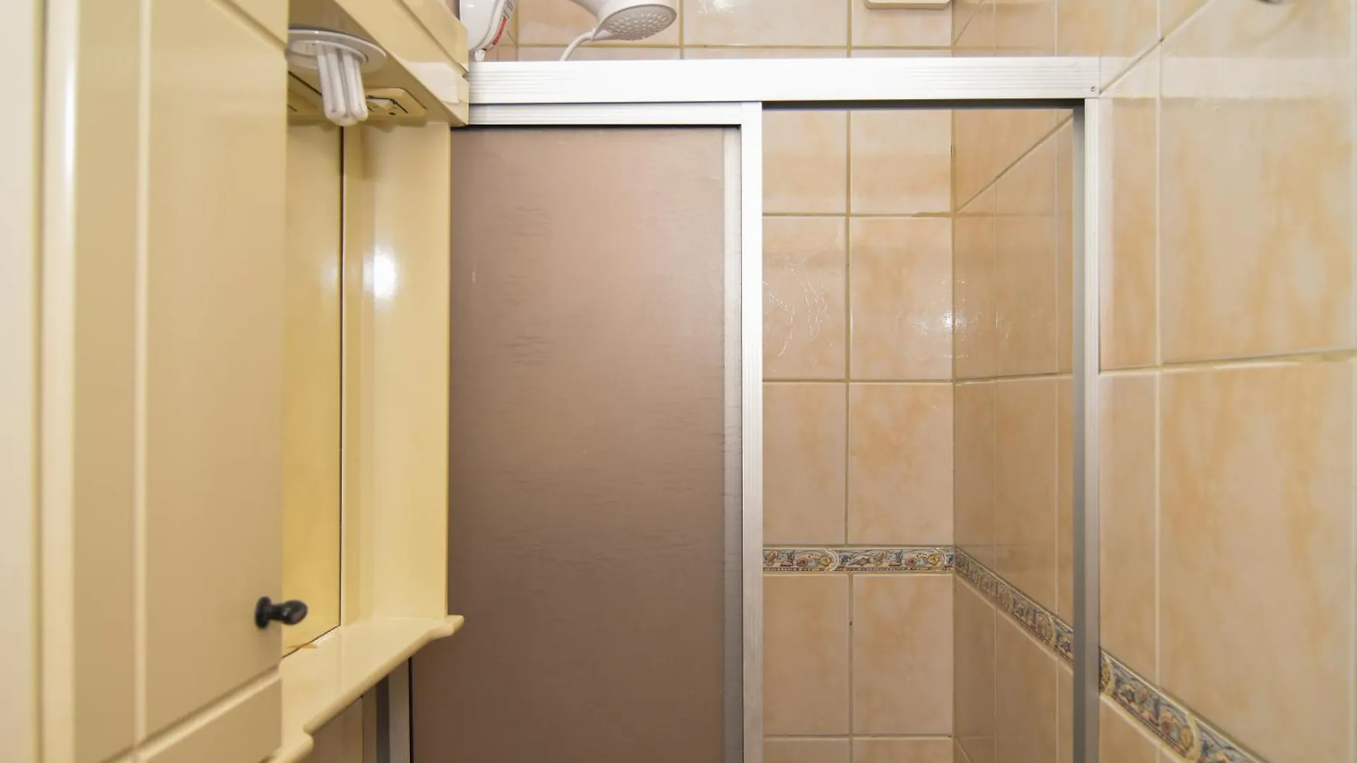 Apartamento 100M Da Praia Na Cachoeira Do Bom Jesus P396 Florianópolis